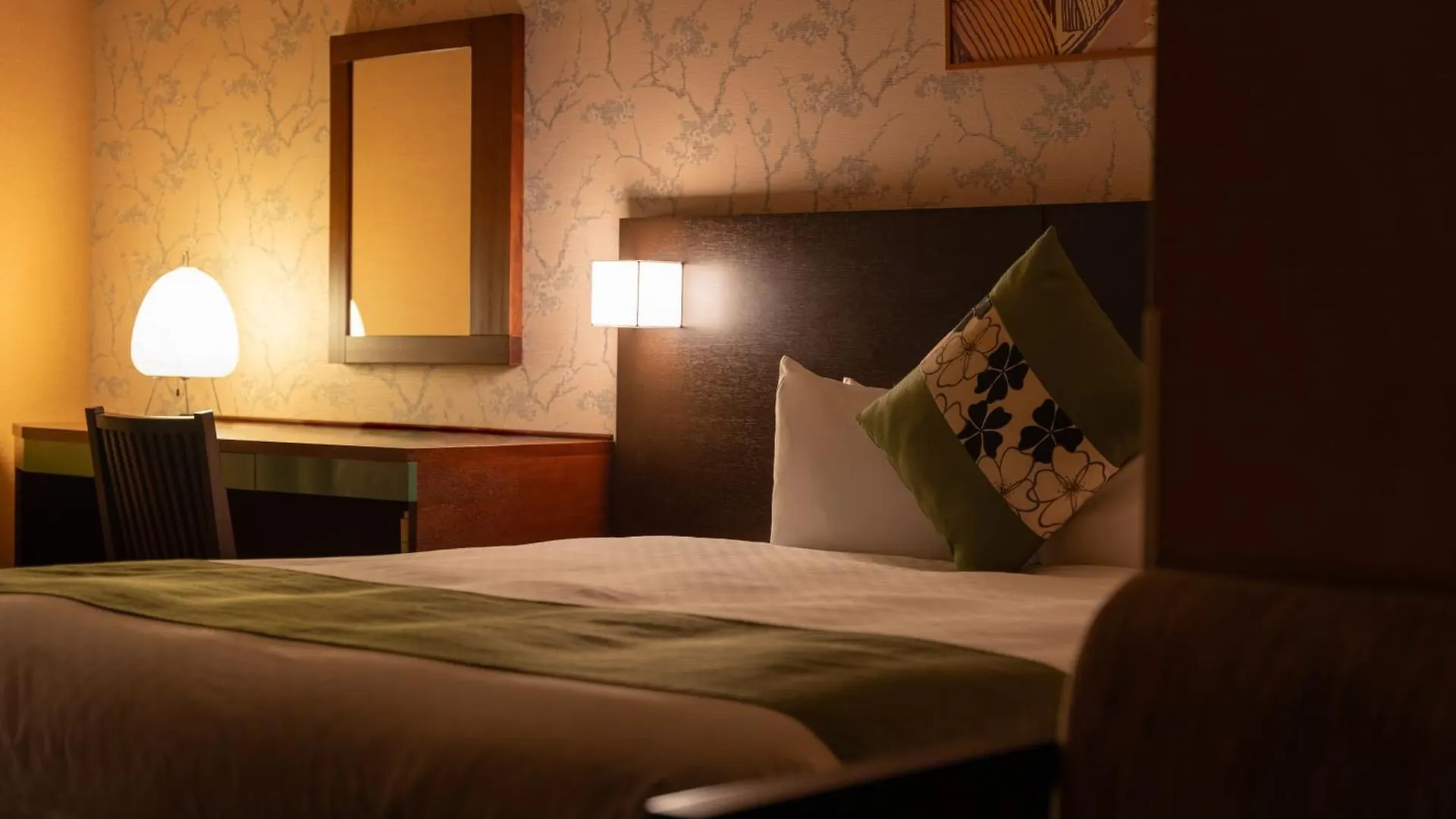 Hotel Vista Premio Kyoto Kawaramachi St 4*,